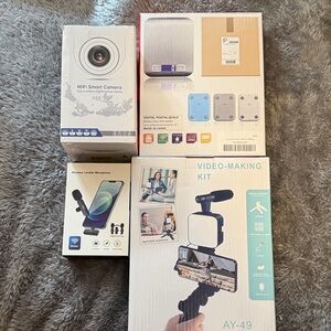 Video-Making Kit with Wireless Microphone - WiFi smart camera and postal scale